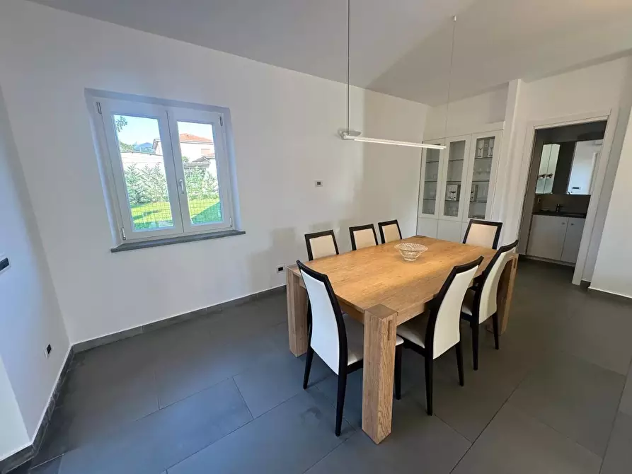 Immagine 35 di Casa semindipendente in vendita  a Castelnuovo Magra