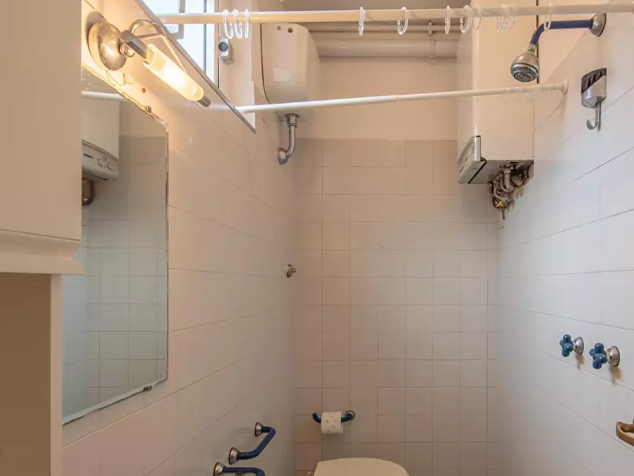 Immagine 9 di Villa in affitto  a Pisa