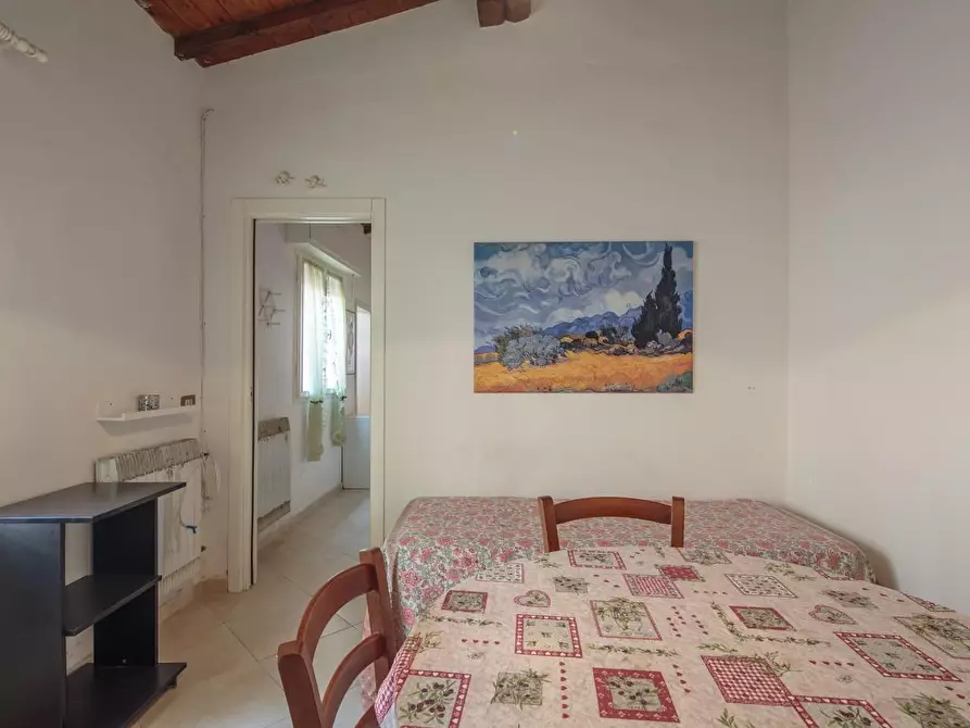 Immagine 5 di Villa in affitto  a Pisa