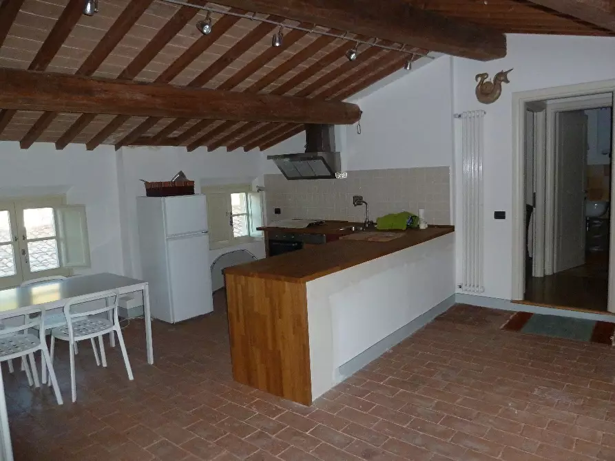 Immagine 9 di Mansarda in vendita  a Calci