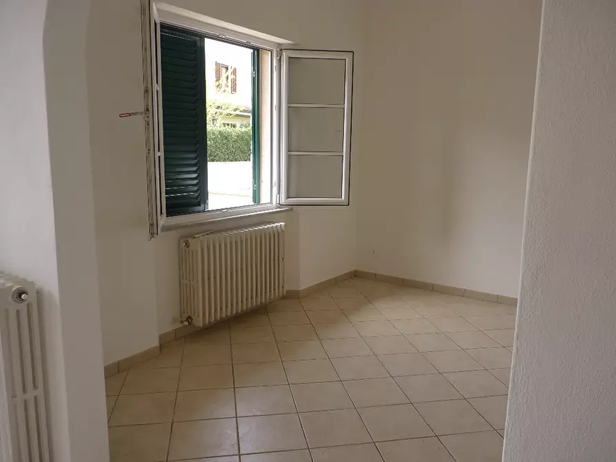 Immagine 3 di Villa in vendita  a San Giuliano Terme