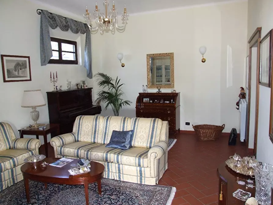 Immagine 11 di Porzione di casa in vendita  a Fauglia