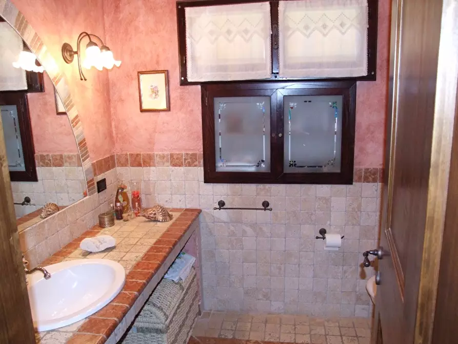 Immagine 14 di Porzione di casa in vendita  a Fauglia