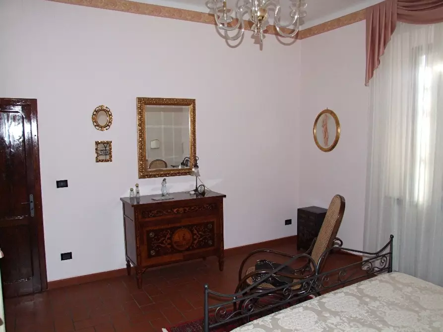 Immagine 19 di Porzione di casa in vendita  a Fauglia