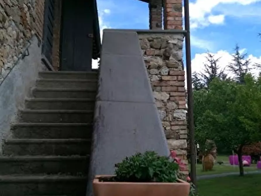 Immagine 27 di Casa colonica in vendita  a Villafranca In Lunigiana