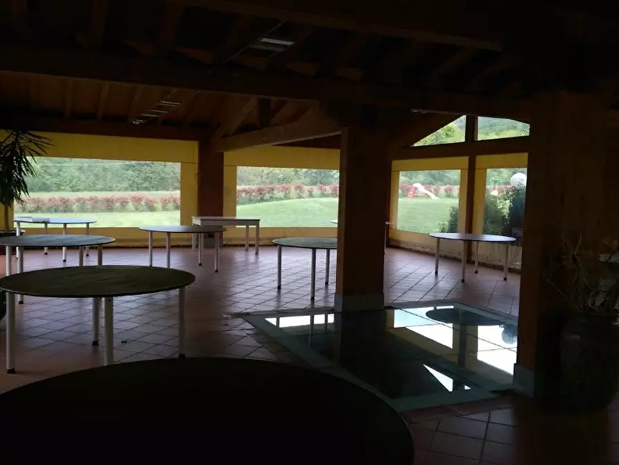 Immagine 35 di Casa colonica in vendita  a Villafranca In Lunigiana