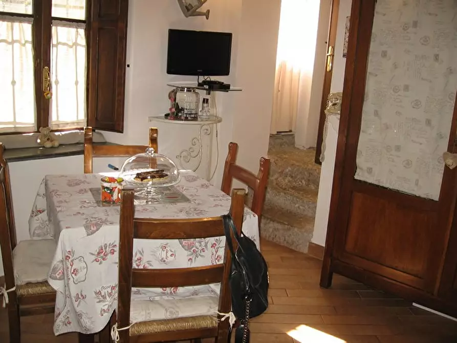 Immagine 16 di Terratetto in vendita  a Massa