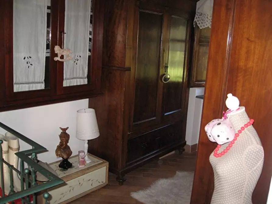 Immagine 11 di Terratetto in vendita  a Massa