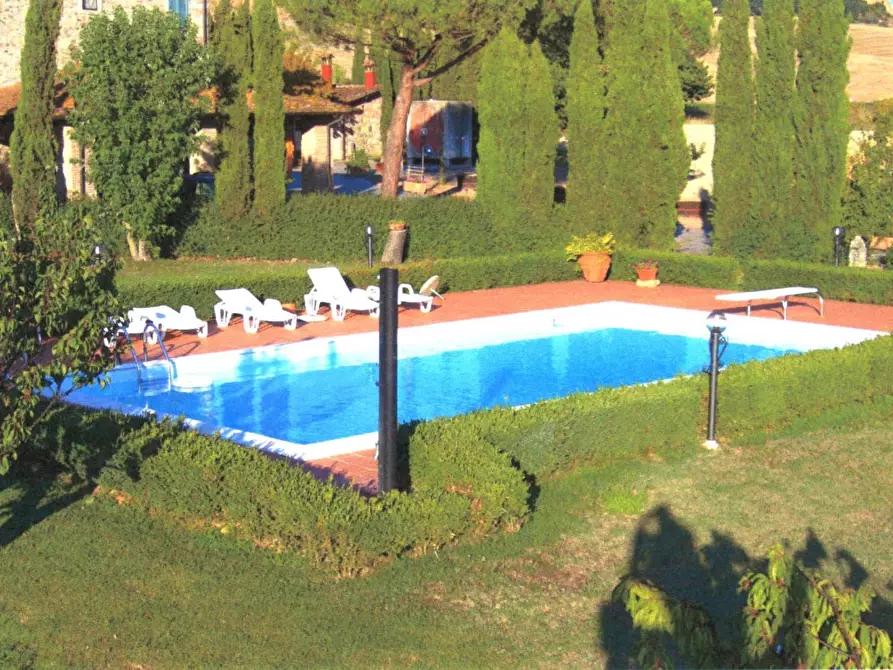 Immagine 9 di Casa colonica in vendita  a Terricciola