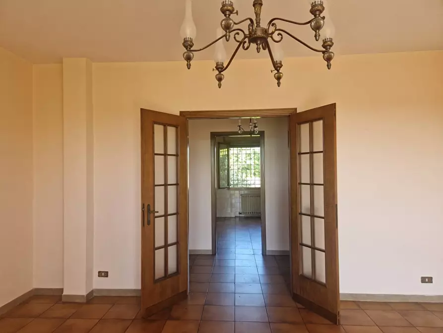 Immagine 28 di Villetta a schiera in vendita  a Pisa