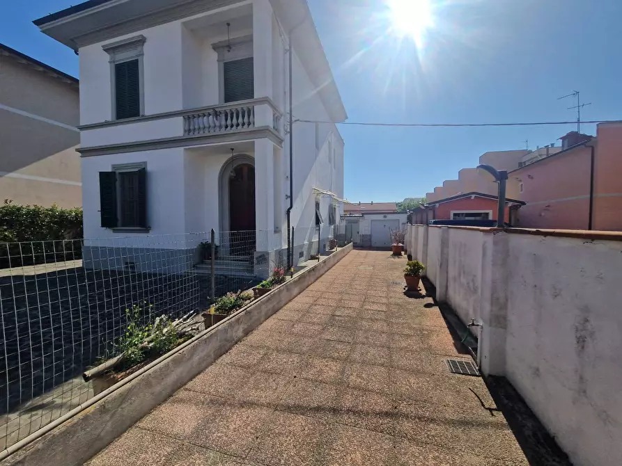 Immagine 8 di Casa semindipendente in vendita  a Pisa