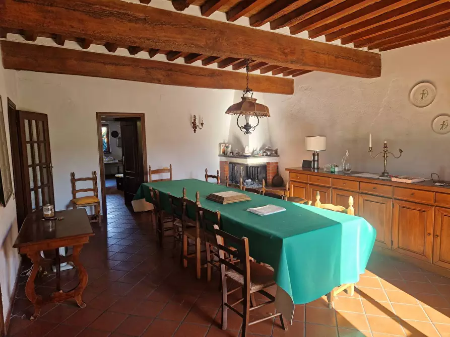 Immagine 2 di Rustico / casale in vendita  a Cascina