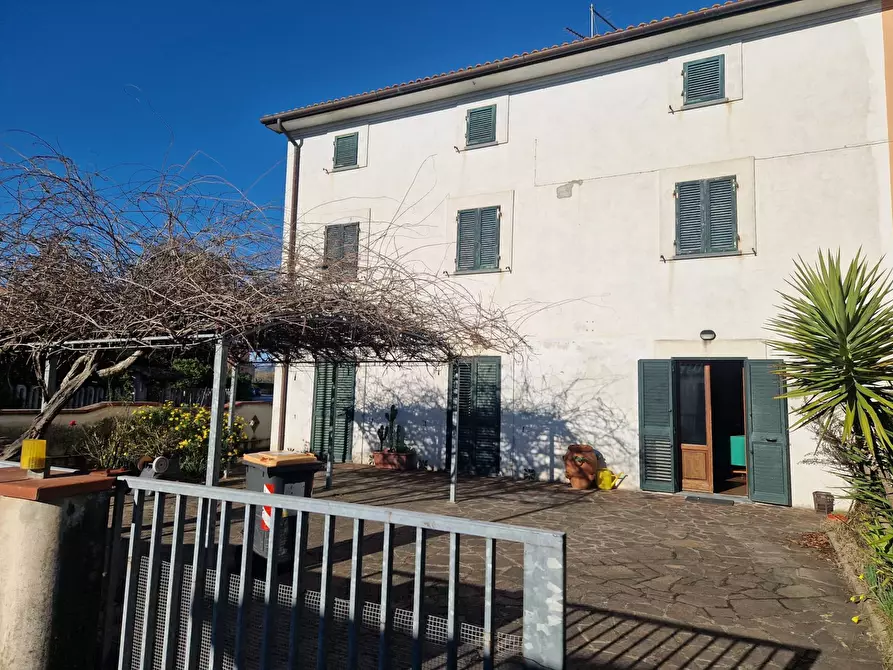 Immagine 6 di Rustico / casale in vendita  a Cascina