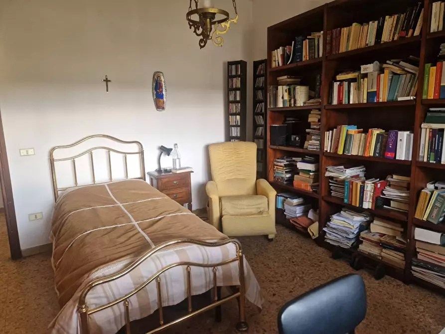 Immagine 9 di Casa semindipendente in vendita  a Pisa