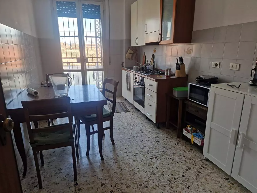 Immagine 15 di Appartamento in vendita  a Pisa