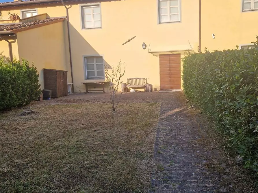 Immagine 8 di Rustico / casale in vendita  a San Giuliano Terme