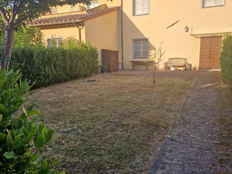 Immagine 22 di Rustico / casale in vendita  a San Giuliano Terme