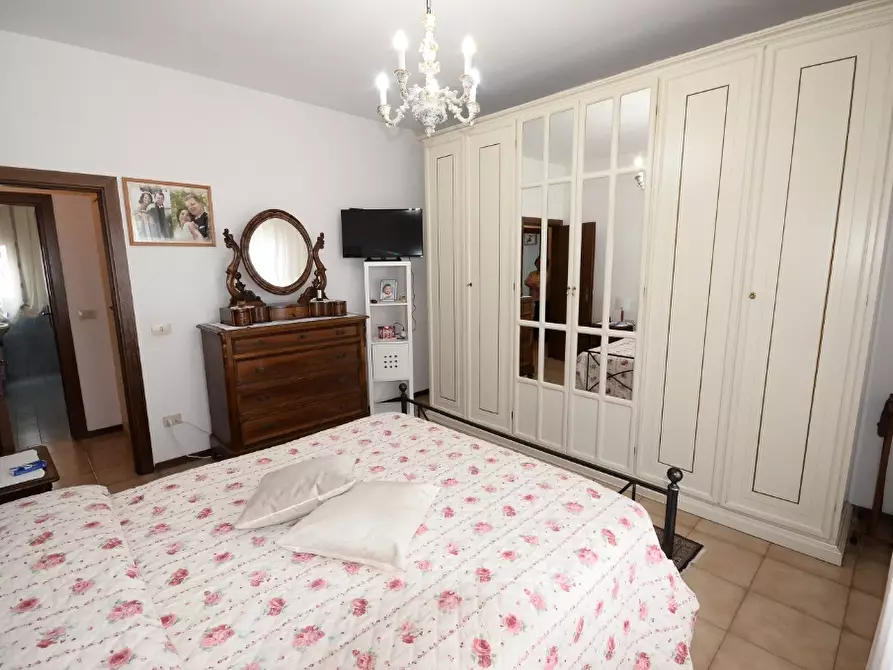 Immagine 6 di Appartamento in vendita  a Cerreto Guidi