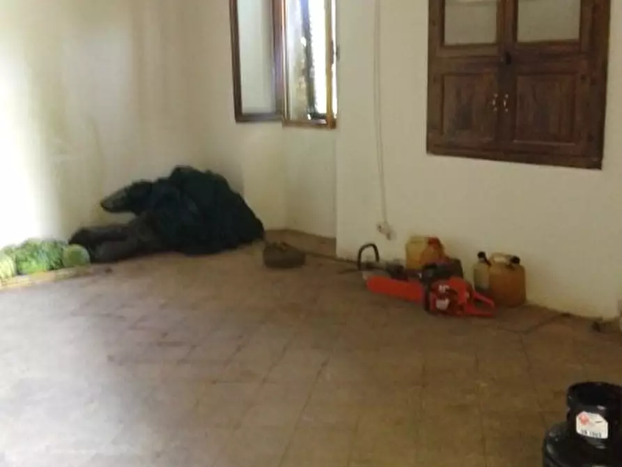 Immagine 5 di Palazzo in vendita  a Colle Di Val D'elsa