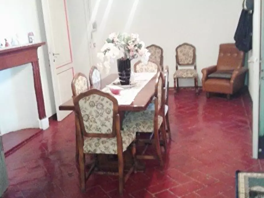 Immagine 14 di Palazzo in vendita  a Colle Di Val D'elsa