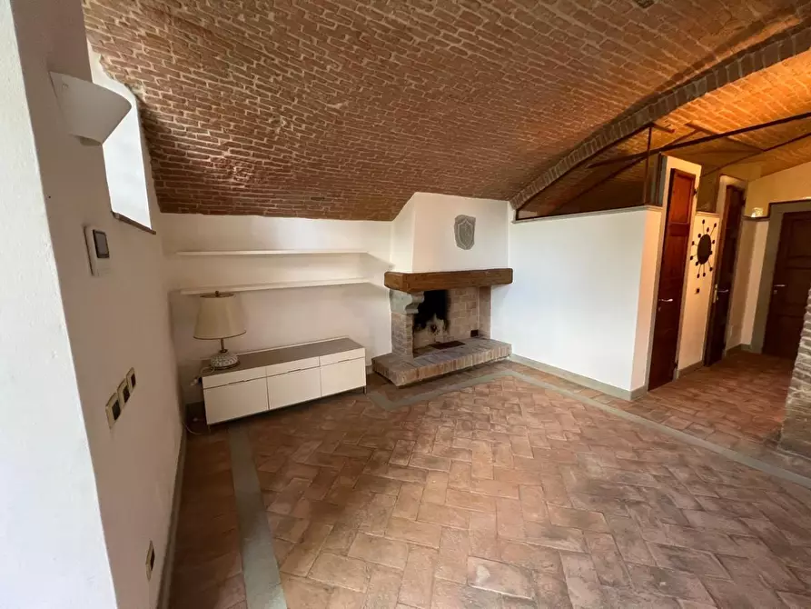 Immagine 19 di Casa colonica in vendita  a Empoli
