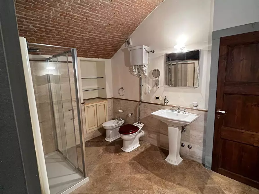 Immagine 33 di Casa colonica in vendita  a Empoli