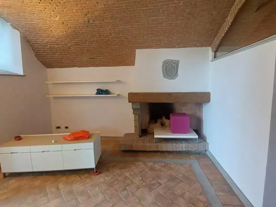 Immagine 13 di Casa colonica in vendita  a Empoli