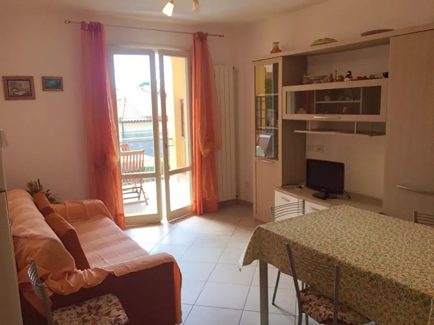 Immagine 2 di Appartamento in affitto  a Pisa