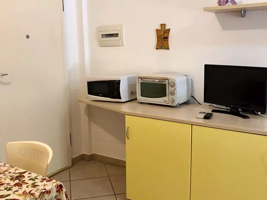 Immagine 8 di Appartamento in affitto  a Pisa