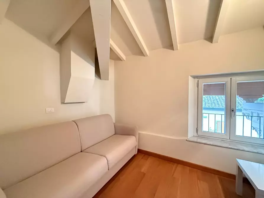 Immagine 14 di Appartamento in affitto  a Pisa