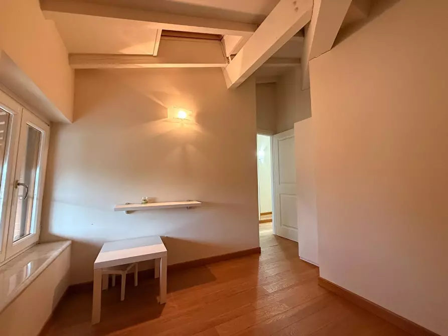 Immagine 13 di Appartamento in affitto  a Pisa