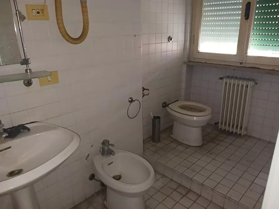 Immagine 4 di Appartamento in vendita  a Pontedera