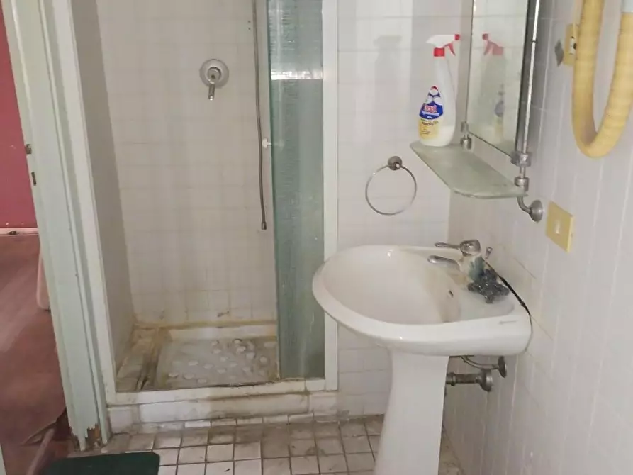 Immagine 5 di Appartamento in vendita  a Pontedera