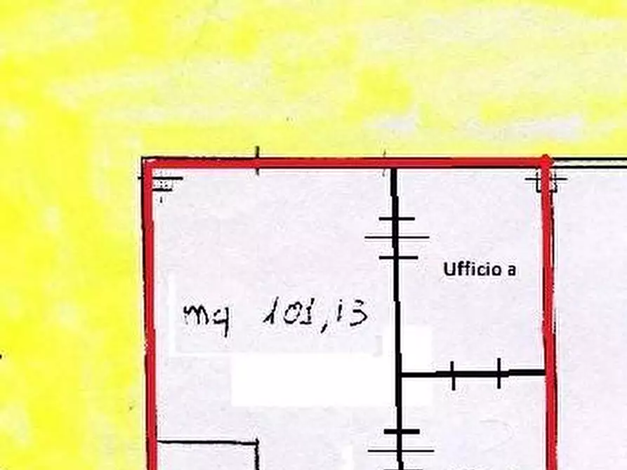 Immagine 13 di Locale commerciale in vendita  a Pisa
