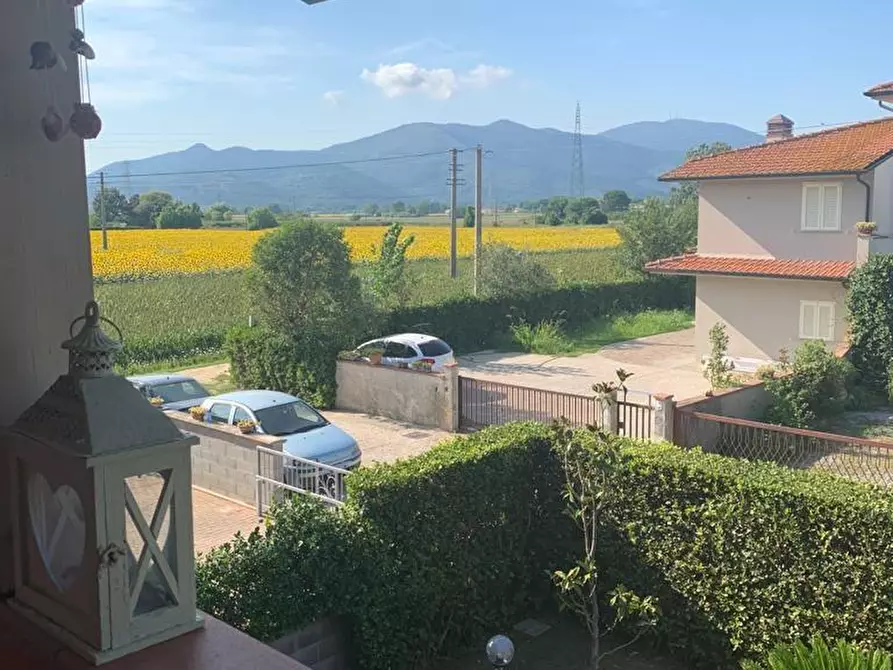 Immagine 42 di Appartamento in vendita  a Pontedera