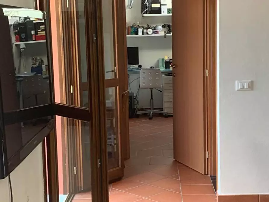 Immagine 27 di Appartamento in vendita  a Pontedera