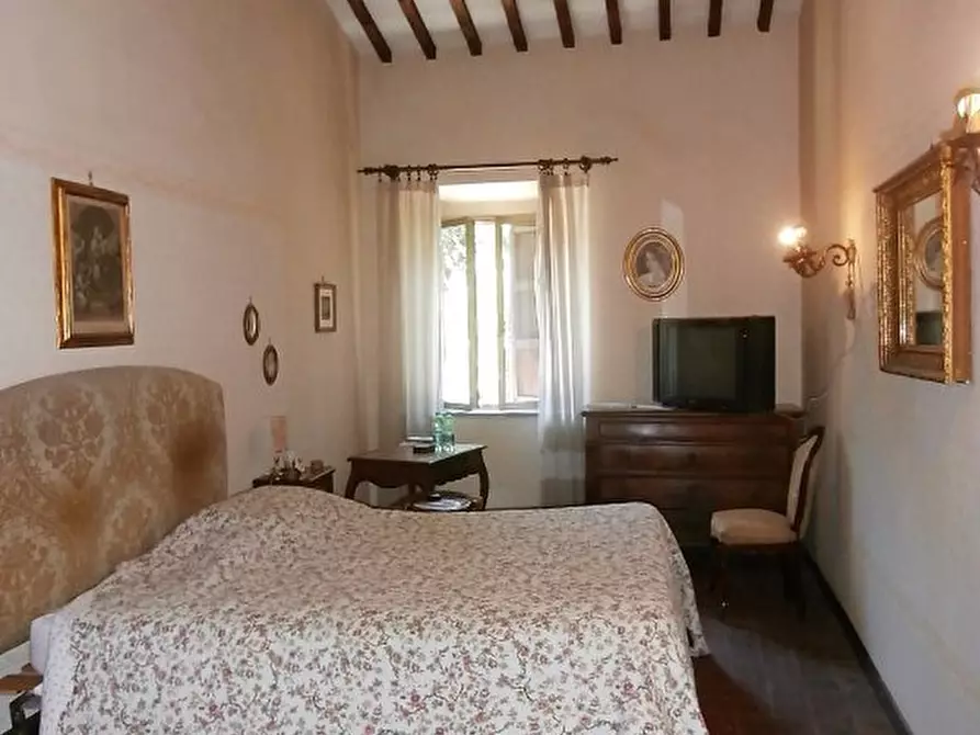 Immagine 9 di Rustico / casale in vendita  a San Giuliano Terme