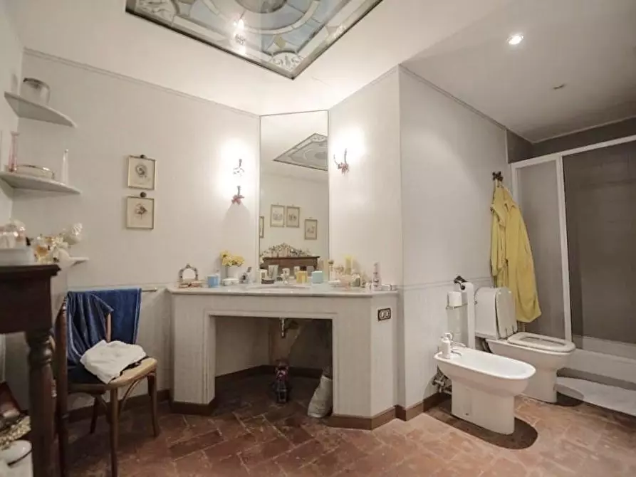 Immagine 8 di Rustico / casale in vendita  a San Giuliano Terme