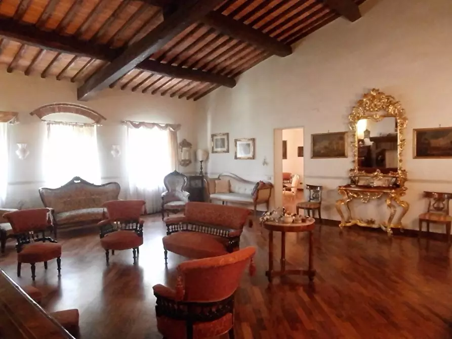 Immagine 13 di Rustico / casale in vendita  a San Giuliano Terme