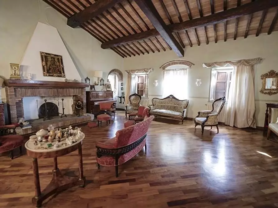 Immagine 29 di Rustico / casale in vendita  a San Giuliano Terme
