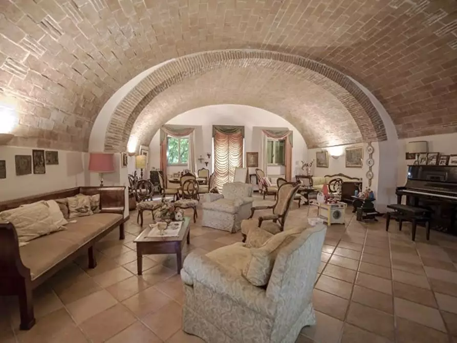 Immagine 28 di Rustico / casale in vendita  a San Giuliano Terme