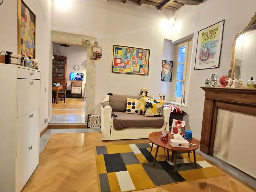 Immagine 15 di Appartamento in affitto  a Carrara