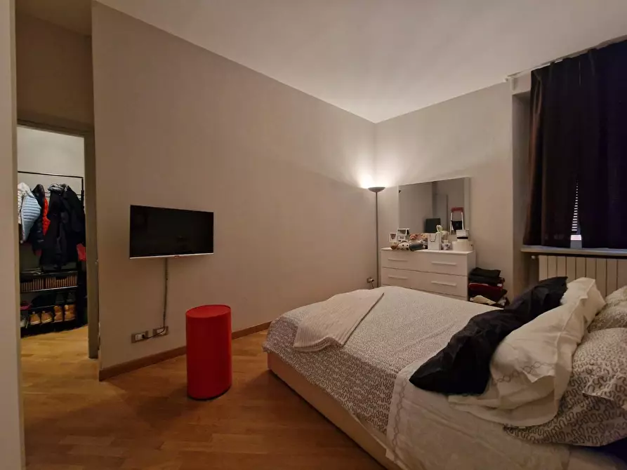 Immagine 4 di Appartamento in affitto  a Carrara