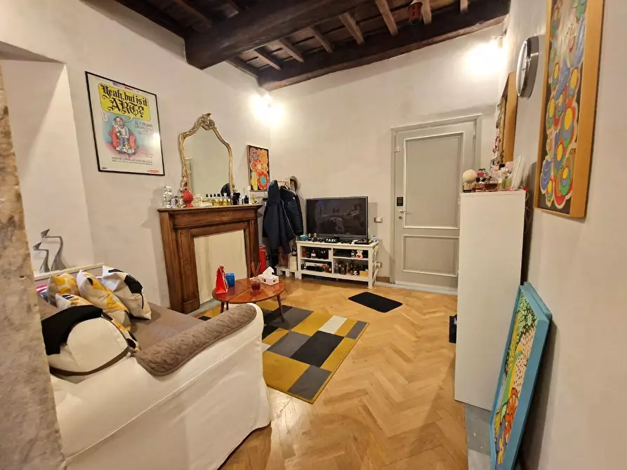 Immagine 11 di Appartamento in affitto  a Carrara