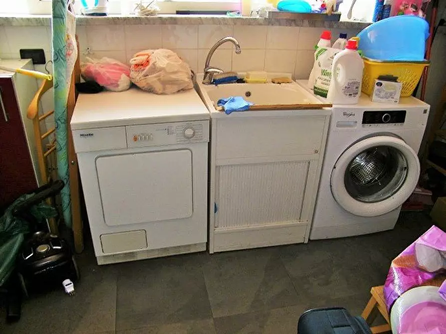 Immagine 7 di Appartamento in vendita  a Massa