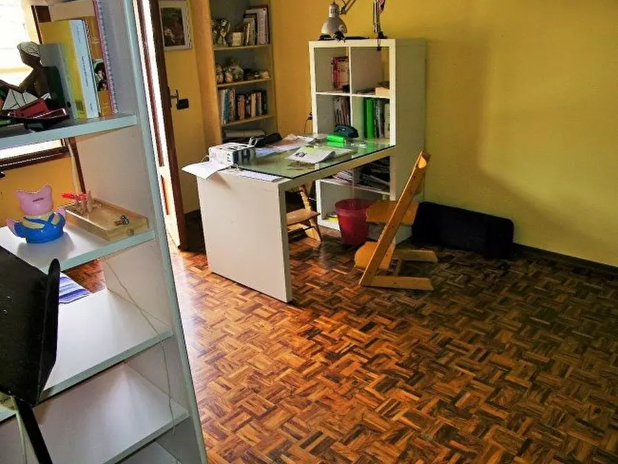 Immagine 5 di Appartamento in vendita  a Massa