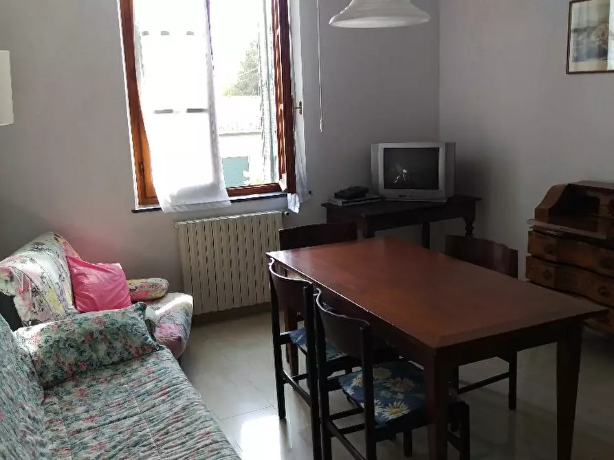 Immagine 4 di Appartamento in affitto  a Cascina