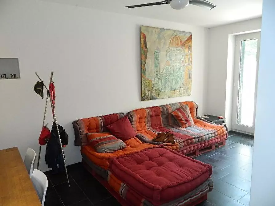 Immagine 11 di Casa semindipendente in vendita  a Carrara