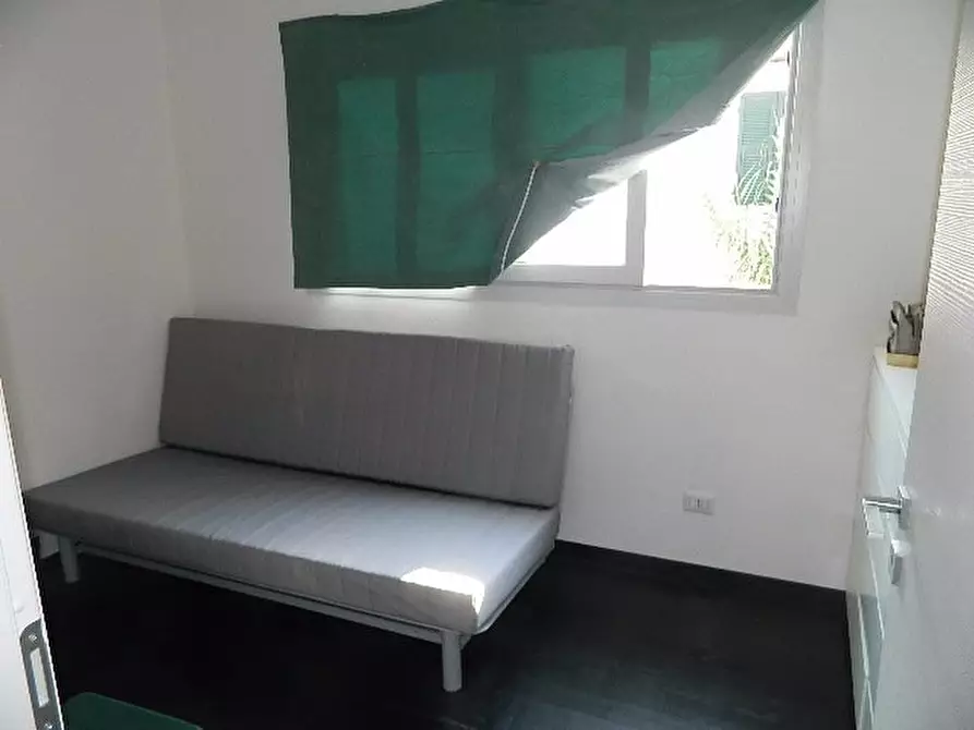 Immagine 19 di Casa semindipendente in vendita  a Carrara