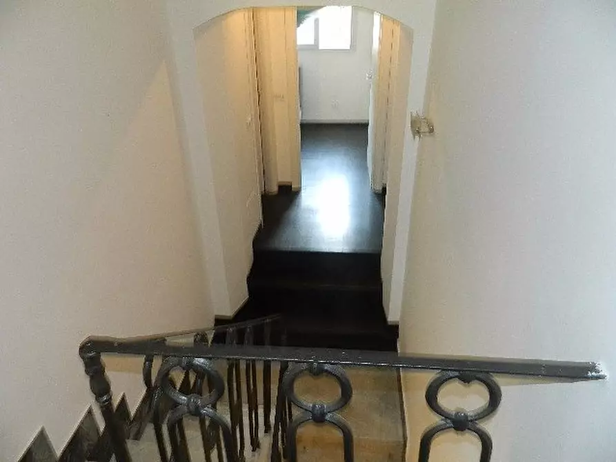 Immagine 27 di Casa semindipendente in vendita  a Carrara